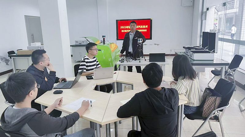 教师资格证，如何选择培训机构？揭秘三大关键因素**