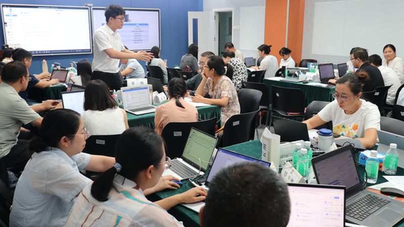 2025年自考本科含金量解析：价值与趋势